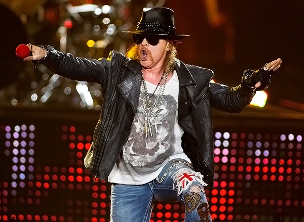 Guns N’ Roses sorprende en el Bridge School Benefit con set acústico