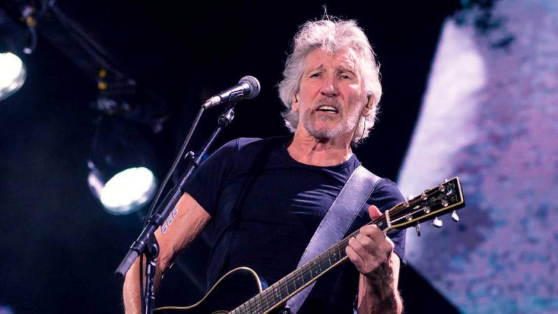 Roger Waters comparte su versión completa de «El Derecho de Vivir en Paz» de Víctor Jara