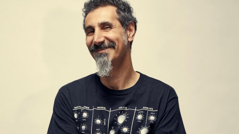 Serj Tankian confirma que publicará tema inédito de System Of A Down