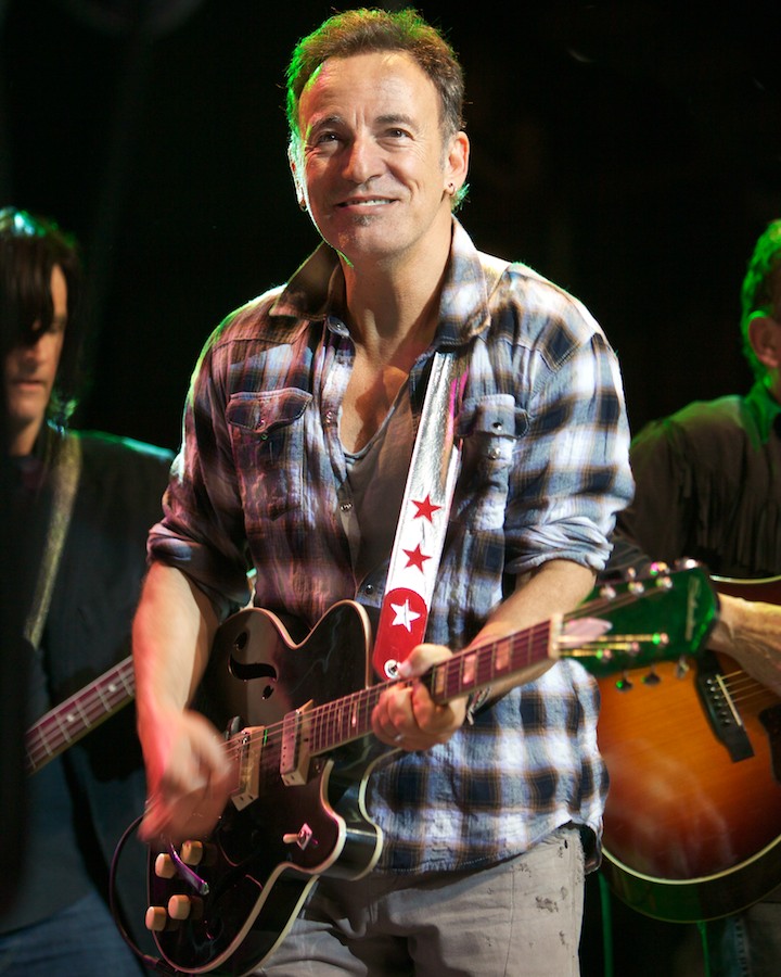 Mira a Bruce Springsteen cantando junto a Arcade Fire y otros artistas en el SXSW