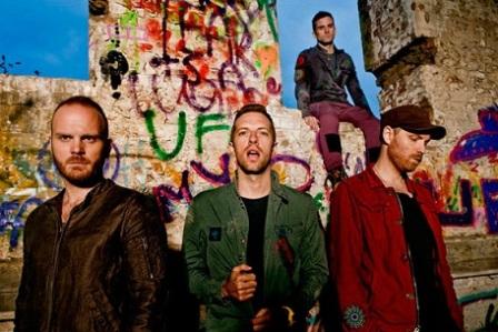 Mira el nuevo video de Coldplay