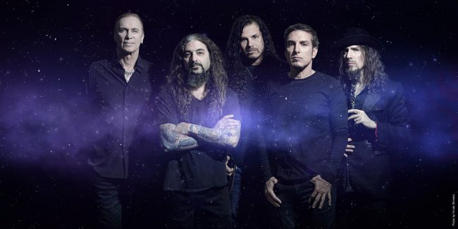 Mike Portnoy regresa a Chile con su súperbanda Sons of Apollo