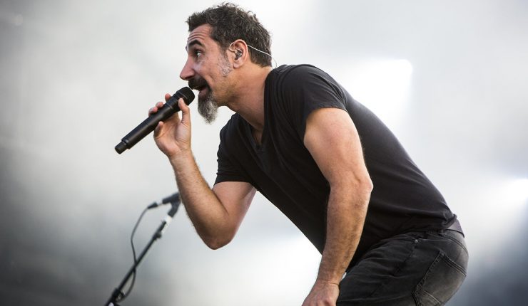 Serj Tankian quiere compartir canciones inéditas de System of a Down