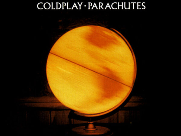 Coldplay -«Parachutes»: un paseo por la nostalgia