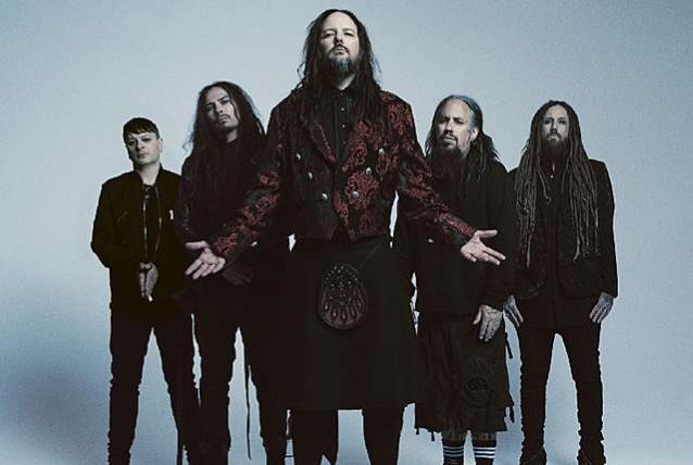 Korn estrena video animado para su nuevo single: «Cold»