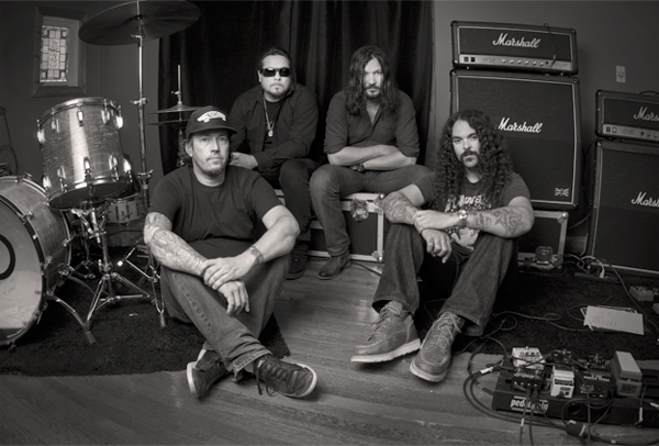 La teleserie Kyuss Lives! continúa: la banda luchará contra la demanda y grabará nuevo disco