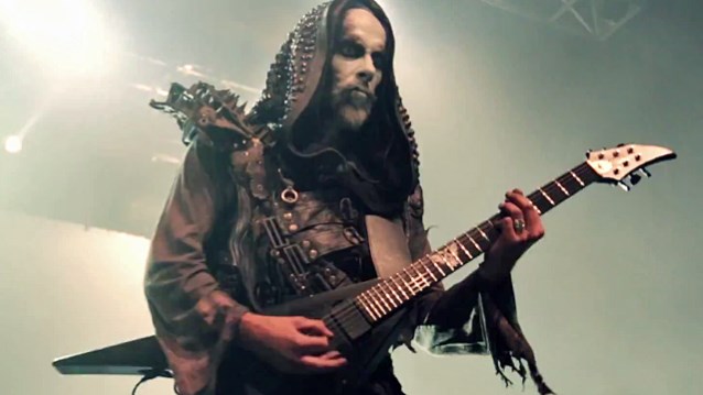 VIDEO: Behemoth publica una densa versión de «A Forest» de The Cure