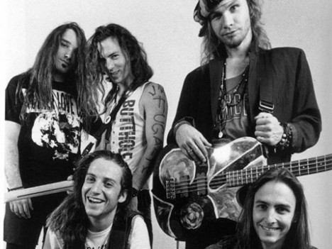 Escucha un demo inédito de Pearl Jam filtrado por Cameron Crowe
