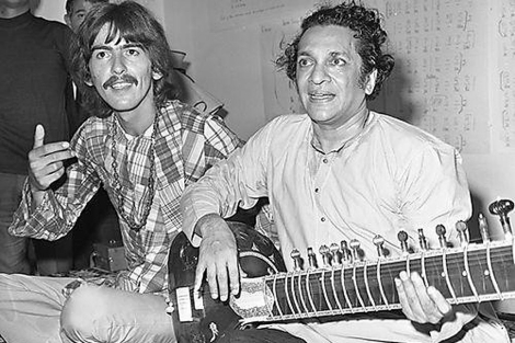 Ravi Shankar, el maestro de George Harrison fallece a sus 92 años