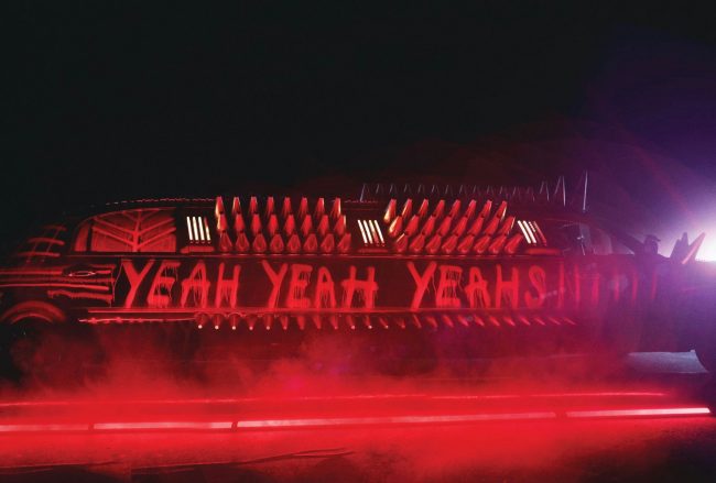 Yeah Yeah Yeahs anuncian que regresarán con su primer material nuevo en nueve años