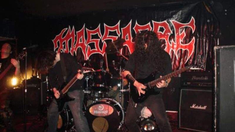 Conoce los detalles del libro «Massacre entre sismos: 30 años de Thrash Chileno»