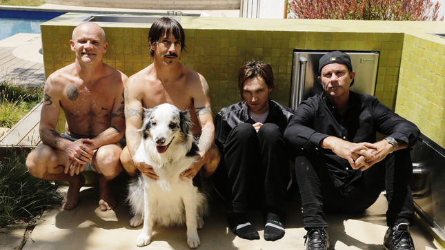 Estreno: Mira “Dark Necessities”, el primer video del nuevo disco de Red Hot Chili Peppers