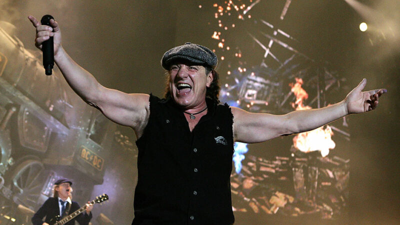 Brian Johnson, la voz de AC/DC y el emotivo comunicado por Malcolm Young: «I Salute You, Malcolm»