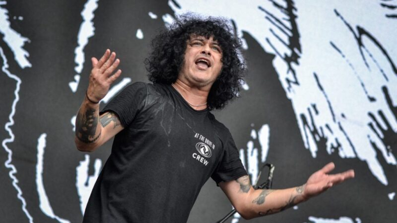 Cedric Bixler-Zavala critica la música «rock» en serie de Alien: Earth «por favor, no mas ‘Rock Tío'»