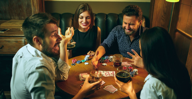 Cómo organizar una fiesta temática de casino