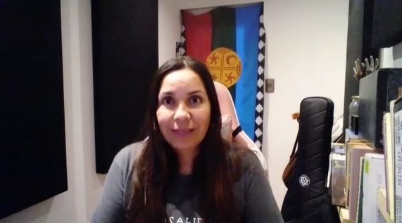 Cinthia Santibáñez, voz de Crisálida entrega su apoyo a Gabriel Boric mediante mensaje y video