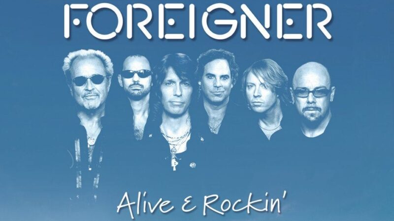 Conciertos que hicieron historia: Foreigner – Alive & Rockin’ (2006)