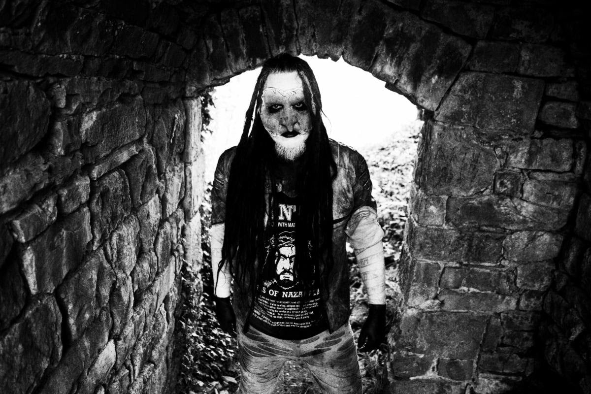 Mortiis y Nytt Land juntos en Sala Metrónomo