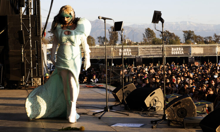 Björk en Primavera Sound Santiago: Sinfonías para una Reina