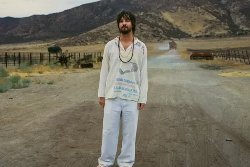 ‘Dracula’: Tame impala estrena tercer adelanto de su nuevo ábum «Deadbeat»