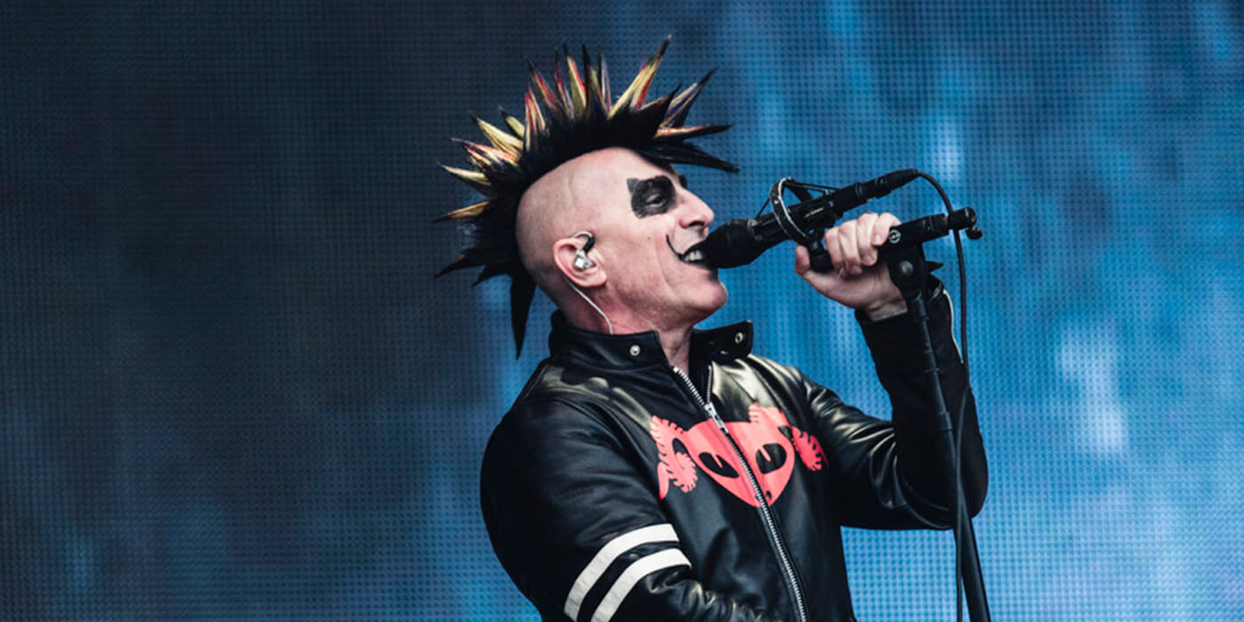 Maynard James Keenan y la grabación de videos en conciertos: «Vas a grabar un recuerdo horrible que nunca verás»