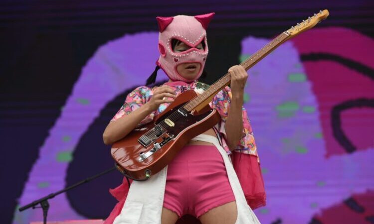 La pluralidad de Primavera Sound Santiago: De cyborgs, ternura y revelaciones urbanas femeninas