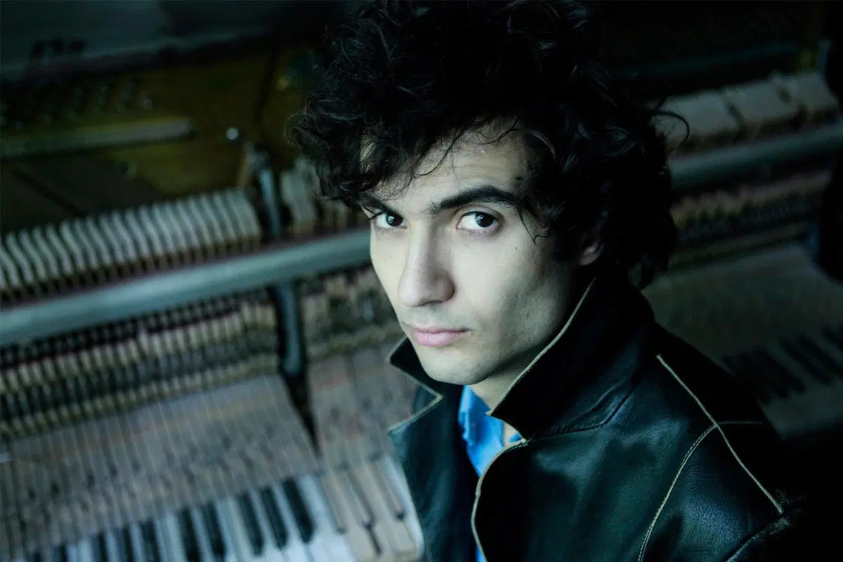 Influencias, sonidos y colaboraciones: Black Sabbath y Deep Purple son parte del camino que traen a Tigran Hamasyan nuevamente a Chile