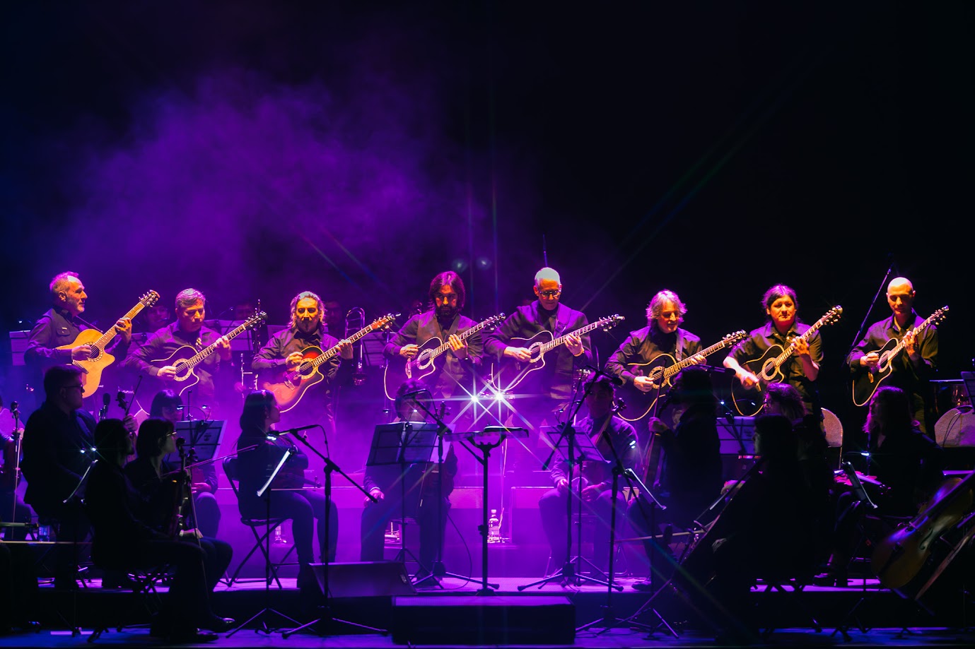 The League of Crafty Guitarist: el aura de Robert Fripp estuvo presente en Santiago.