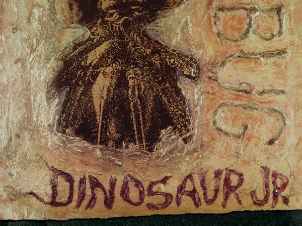 Mira el trailer del nuevo DVD de Dinosaur Jr. “Bug Live at 9:30 Club: In the Hands of the Fans”