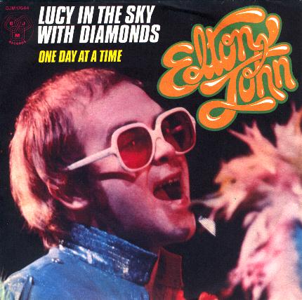 2×1: «Lucy in the Sky With Diamonds» The Beatles vs. Elton John