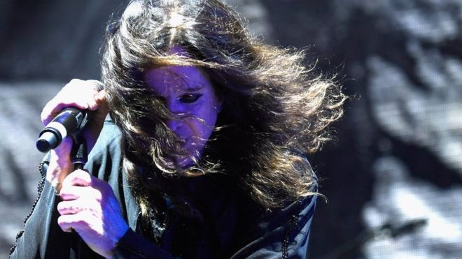 Ozzy Osbourne cancela tour europeo debido a infección respiratoria