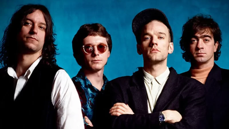 Miembros de R.E.M. eligen sus 40 canciones favoritas y ninguna de ellas es «Losing My Religion» ni «Everybody Hurts»