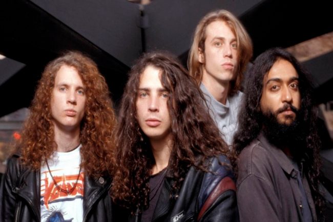 Mira un show de Soundgarden en 1989 en una tienda de discos