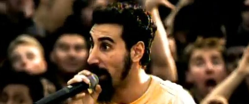 Serj Tankian confirma que hay canciones para un nuevo álbum de System of a Down, pero…