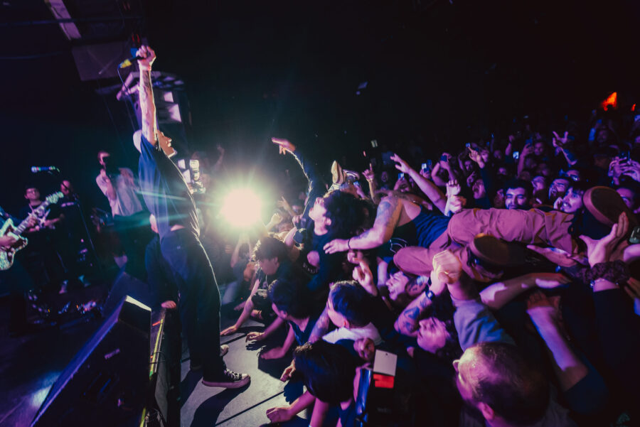 Touché amoré en Chile: Un cataclismo indomable