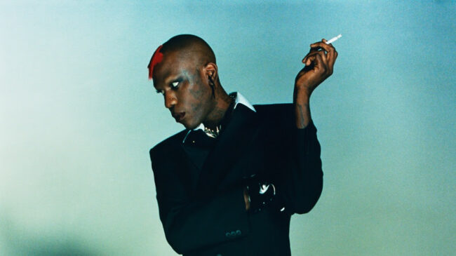 Yves Tumor- Praise A Lord Who Chews But Which Does Not Consume; (Or Simply, Hot Between Worlds) (2023)-Juego de identidades y búsqueda de tesoros
