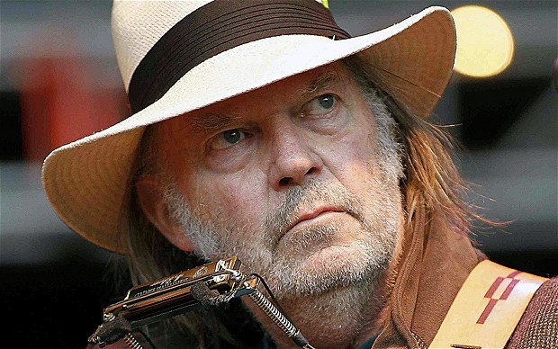 Neil Young lanza ‘The Monsanto Years’, nuevo álbum y con nueva banda